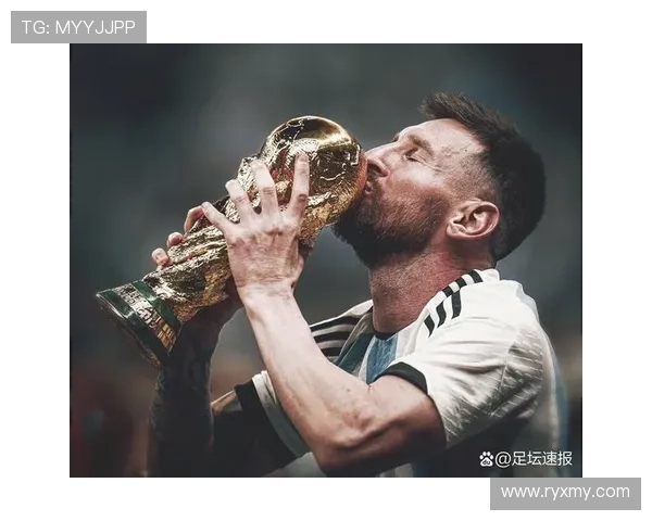 特朗普赠送镀金钥匙给C罗使其成为首位获此荣誉的运动员