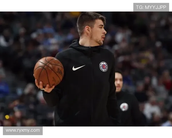 祖巴茨单场狂揽33分18篮板创快船队史近20年新纪录